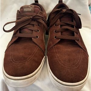 Puma Men’s brown suede size 13 puma fashion sneakers
